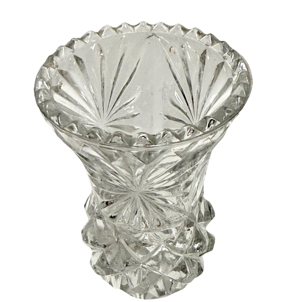 Vintage Clear Pressed Glass‎ Bud Vase Starburst Diamond Point Sawtooth Rim 5"
